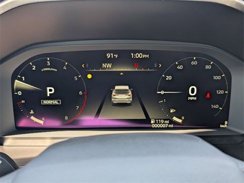 New 2025 Mitsubishi Outlander SE image 18