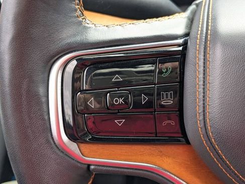 Used 2022 Jeep Grand Wagoneer Series III image 26