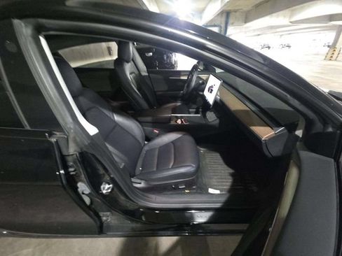 Used 2023 Tesla Model 3 Standard Range RWD image 9