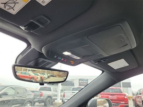 New 2026 GMC Terrain AT4 w/ Convenience Package III image 30