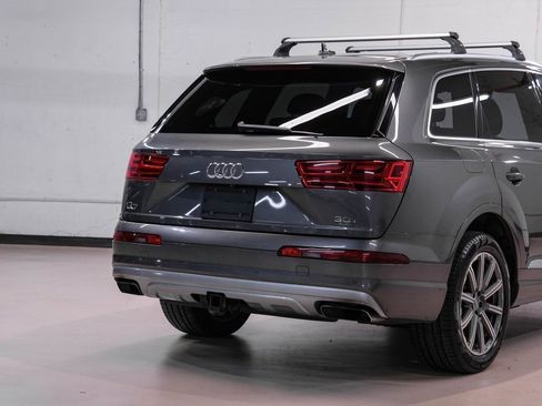 Used 2018 Audi Q7 3.0T Prestige w/ Prestige Package image 12