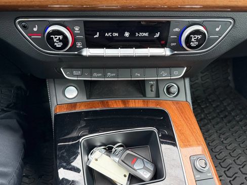 Used 2023 Audi Q5 2.0T Premium Plus w/ Premium Plus Package image 26