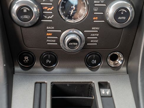 Used 2015 Aston Martin V8 Vantage GT image 22