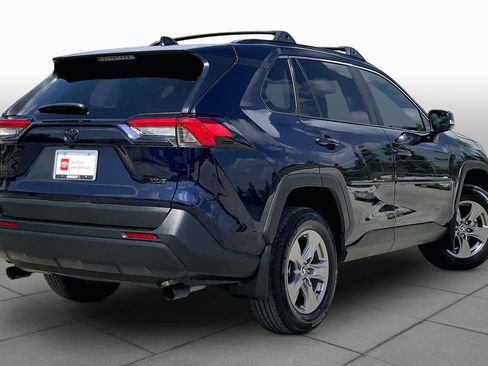 Used 2025 Toyota RAV4 XLE w/ Convenience Package FWD image 13