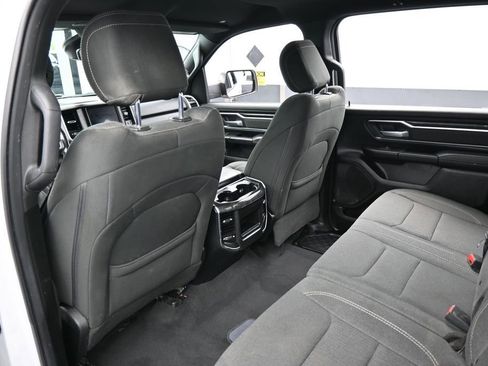 Used 2019 RAM 1500 Big Horn RWD image 36