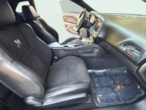 Used 2022 Dodge Challenger R/T Scat Pack RWD image 23