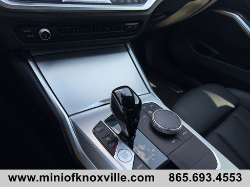 Used 2022 BMW 330i xDrive Sedan w/ M Sport Package AWD/4WD image 31