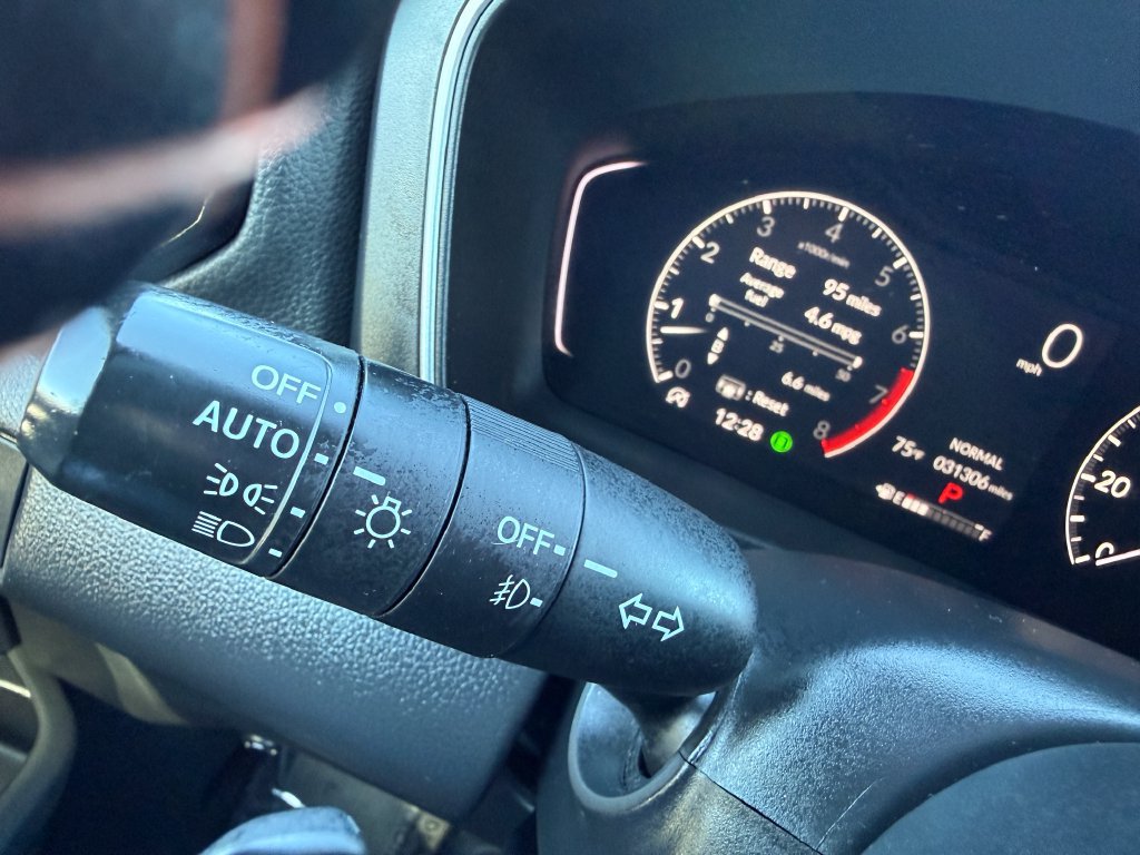 Certified 2025 Honda Pilot Sport image 29