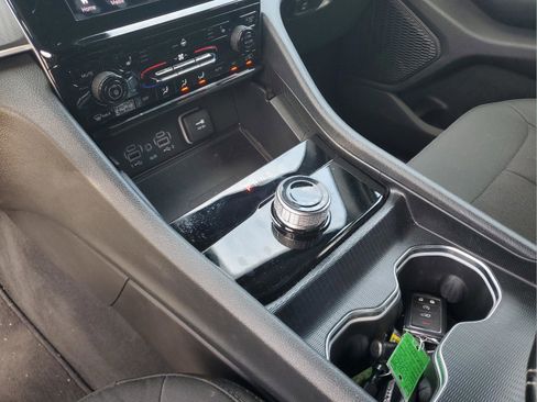 Certified 2025 Jeep Grand Cherokee L Laredo w/ Luxury Tech Group I image 23