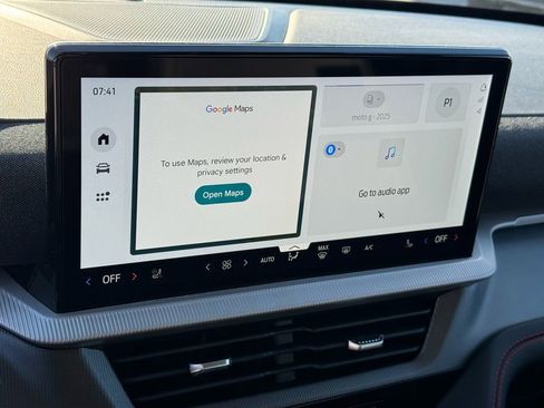 New 2026 Ford Explorer ST-Line w/ ST-Line Street Pack image 16