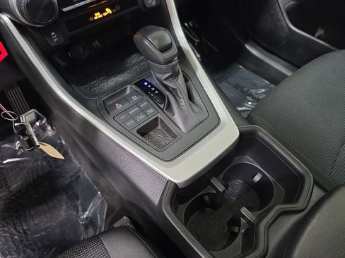 Certified 2024 Toyota RAV4 LE AWD/4WD image 22