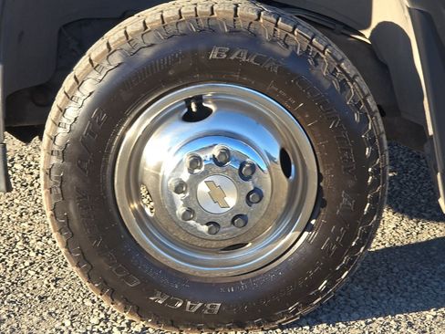 Used 2006 Chevrolet Silverado 3500 W/T w/ Skid Plate Package image 35