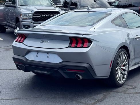 Used 2025 Ford Mustang GT Premium RWD image 73