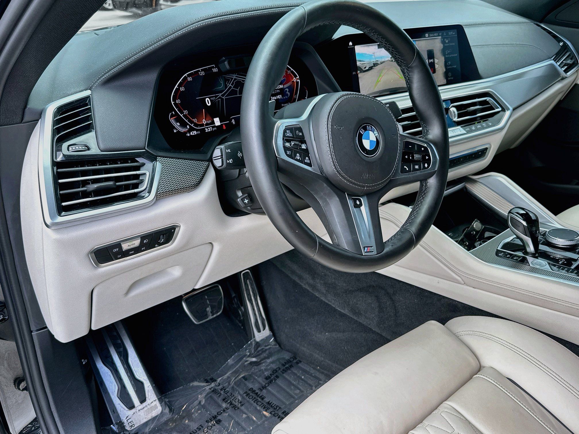 Used 2023 BMW X6 xDrive40i w/ M Sport Package AWD/4WD image 9