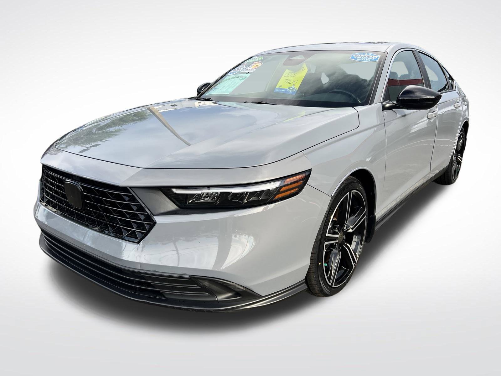 Used 2024 Honda Accord Sport image 4