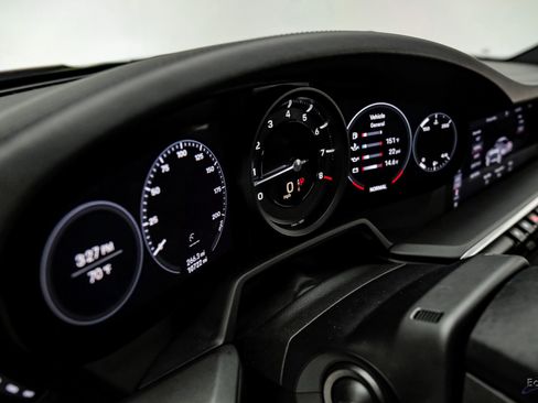 Used 2020 Porsche 911 Carrera 4S image 29