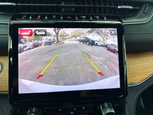 Used 2021 Jeep Grand Cherokee L Summit AWD/4WD image 42