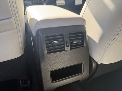 New 2026 Mitsubishi Outlander SE AWD/4WD image 23