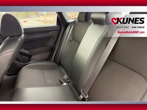 Used 2024 Honda Civic Sport image 4