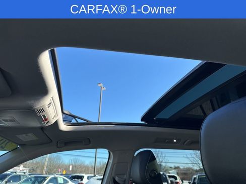 Used 2023 Volkswagen Tiguan SE image 26