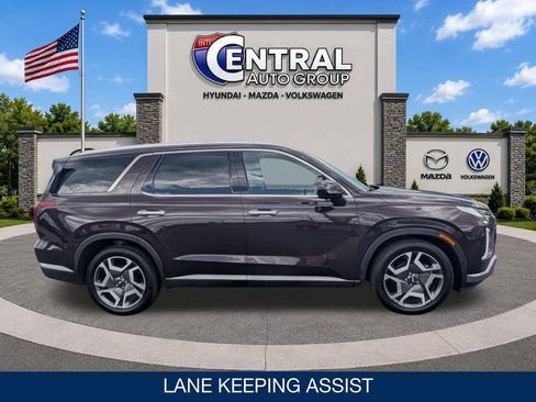 Certified 2023 Hyundai Palisade SEL w/ Premium Package AWD/4WD image 9