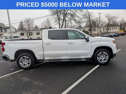 Used 2023 Chevrolet Silverado 1500 LTZ AWD/4WD image 4