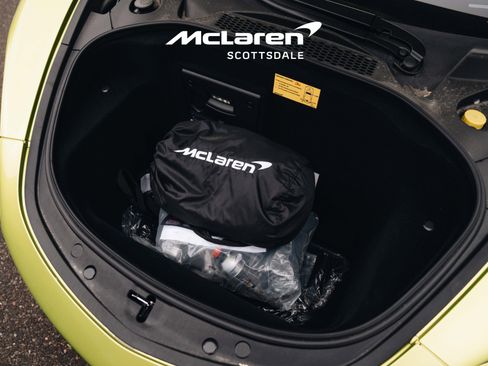 Used 2025 McLaren Artura Spider image 30