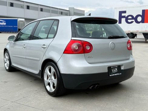 Used 2008 Volkswagen GTI 4-Door image 11
