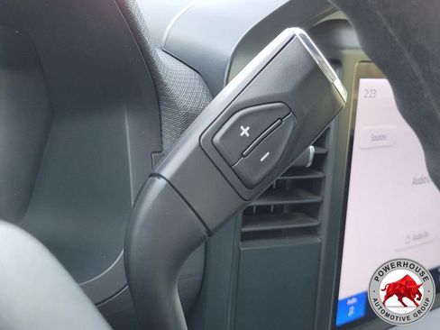 Used 2025 Ford F150 XL RWD image 30