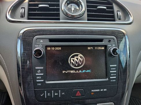 Used 2015 Buick Enclave Leather FWD image 18