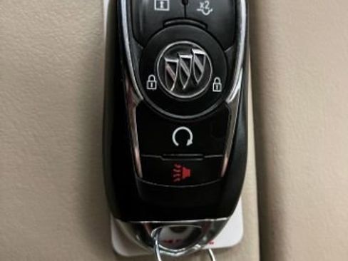 Used 2016 Buick Envision Premium image 25