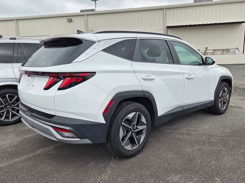 Used 2025 Hyundai Tucson SEL FWD image 5
