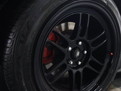 Used 2020 Ford Mustang Premium image 28