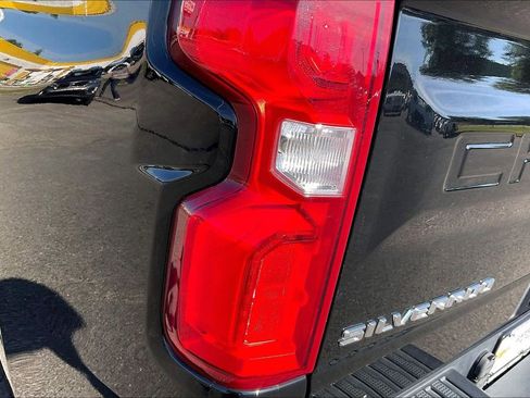 Used 2019 Chevrolet Silverado 1500 RST w/ All-Star Edition AWD/4WD image 30