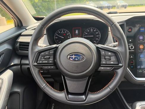 Used 2024 Subaru Crosstrek 2.5i Limited AWD/4WD image 14