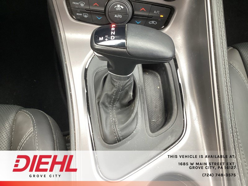Used 2023 Dodge Challenger SXT w/ Plus Package AWD/4WD image 18