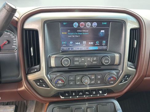Used 2016 Chevrolet Silverado 3500 High Country w/ Duramax Plus Package AWD/4WD image 15