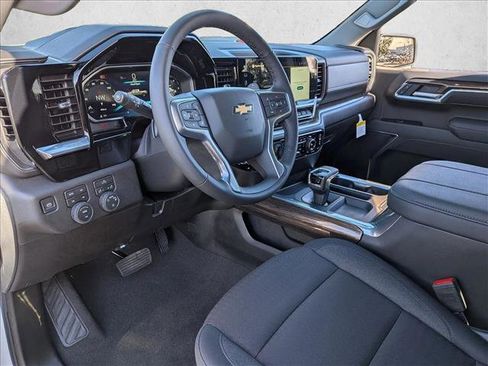 New 2026 Chevrolet Silverado 1500 LT w/ Z71 Off-Road Package image 3