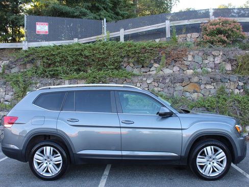 Used 2019 Volkswagen Atlas SE w/ Panoramic Sunroof Package AWD/4WD image 5
