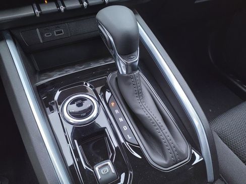 New 2025 Chevrolet Colorado LT w/ Advanced Trailering Package image 17