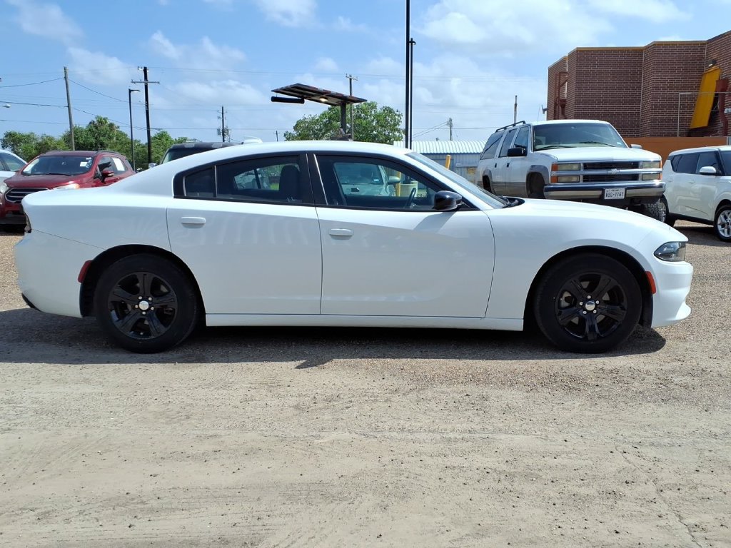 Used 2023 Dodge Charger SXT RWD image 5