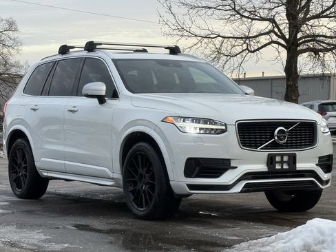 Used 2017 Volvo XC90 T8 R-Design w/ Vision Package image 9