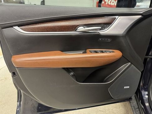 Used 2021 Cadillac XT5 Sportv image 17