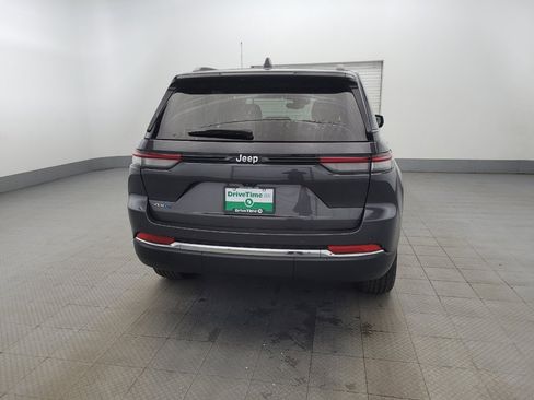 Used 2022 Jeep Grand Cherokee Limited 4xe image 7