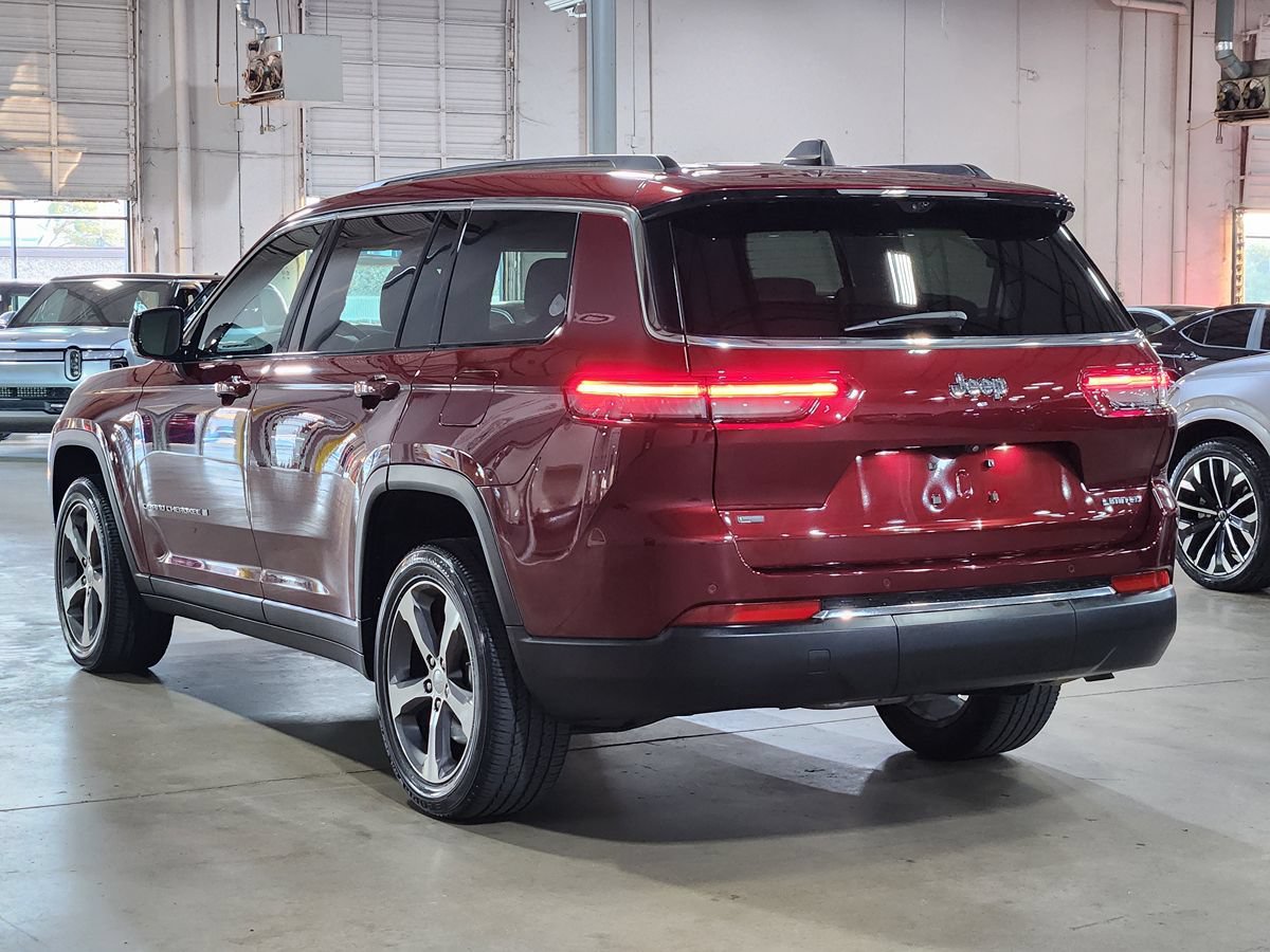 Used 2023 Jeep Grand Cherokee L Limited w/ Luxury Tech Group II RWD image 11