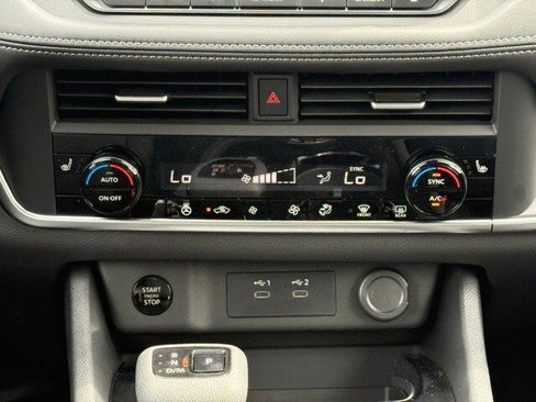 New 2026 Nissan Rogue SV w/ SV Premium Package image 28