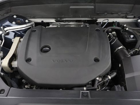 Used 2024 Volvo XC90 B6 Plus w/ Protection Package Premier image 25