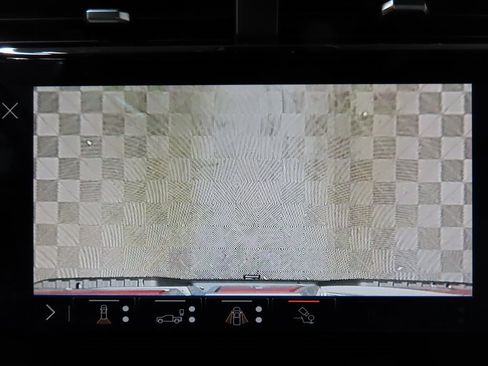 Used 2025 GMC Sierra 2500 Denali w/ Technology Package image 19