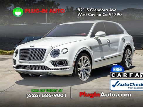 Used 2018 Bentley Bentayga Mulliner AWD/4WD image 1