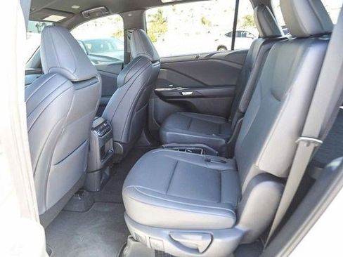 Used 2024 Lexus TX 500h AWD w/ Technology Package image 18